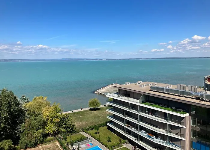 Panoráma906 4* Siófok